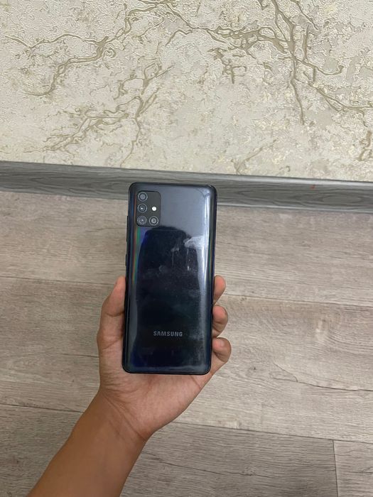 Телефон Самсунг А51