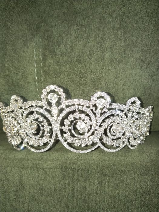 Диадема корона тиара