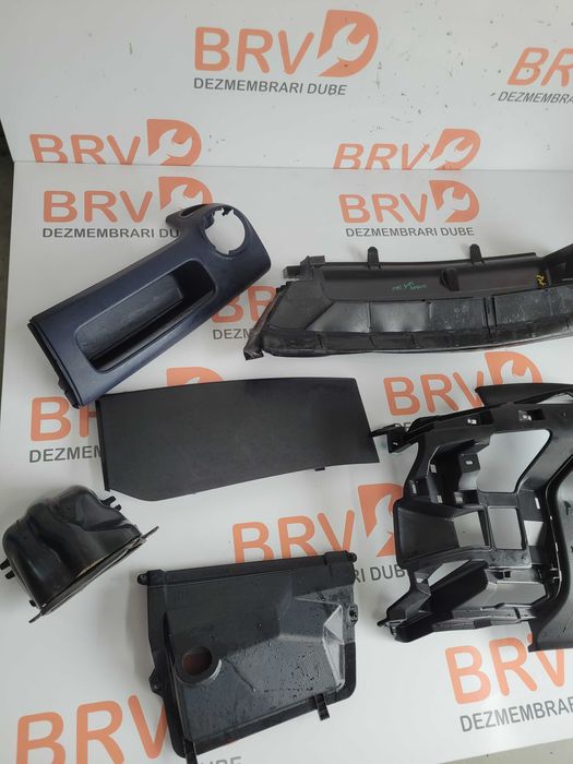 Ornamente plastic pentru Renault Trafic / Opel Vivaro / Nissan Primastar Euro 5 / 6 An fabricatie 2015-2020