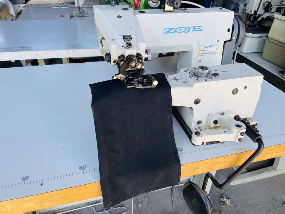 Masina de cusut stafir tiv ascuns pikir