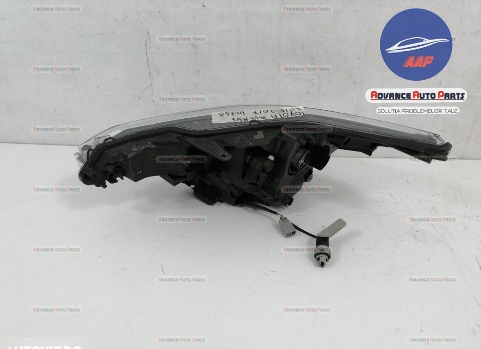 Far dreapta original cu Halogen si LED Toyota Avensis 3 T27 [2th facel