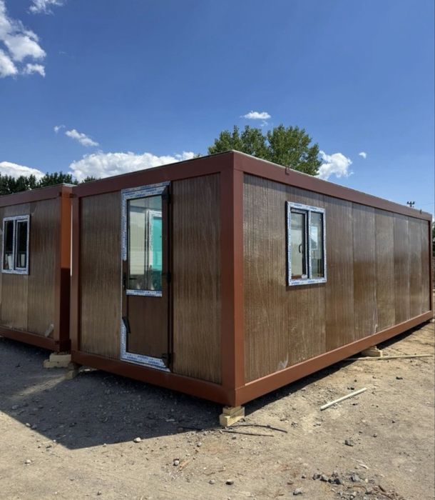 Vand containere modulare la comanda