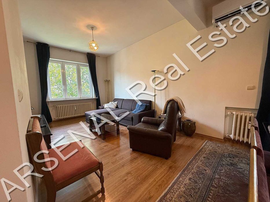 Дава се под наем Тристаен апартамент в София, Център - 110 кв.м за 950 € - Снимка #4