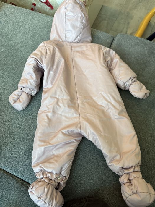 Rainy Бебешки космонавт 62 см, 2-4м.