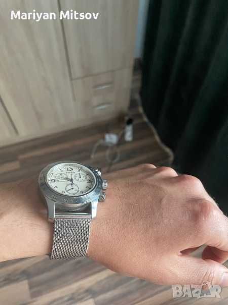 Tissot V8 часовник