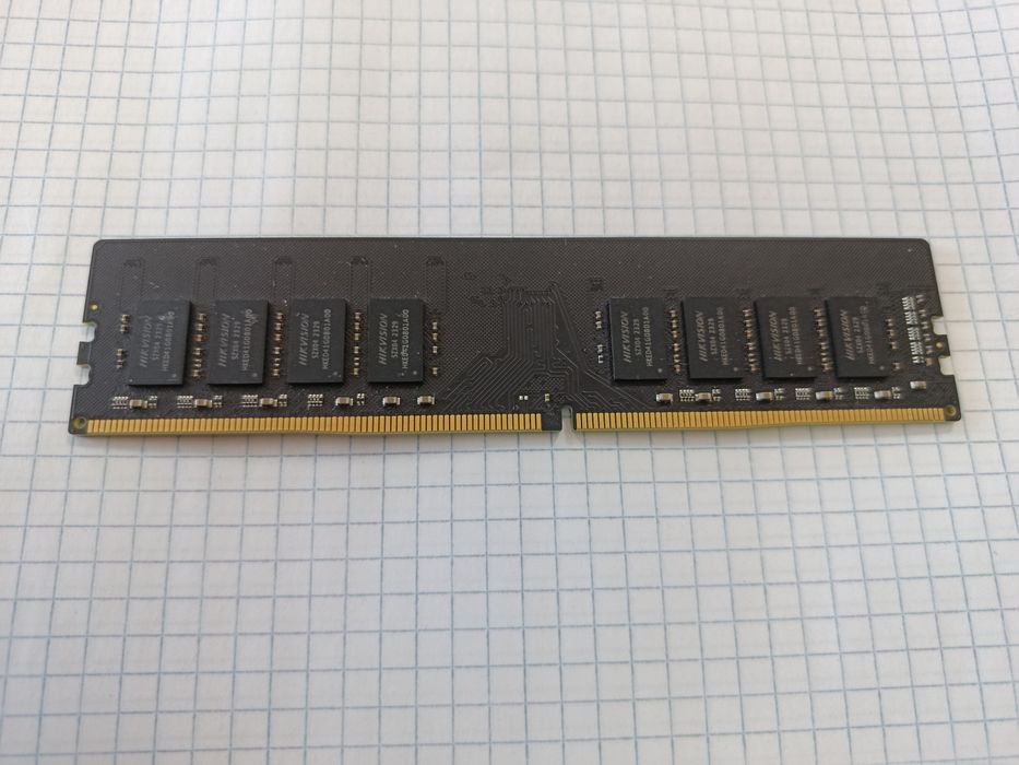 Продам ОЗУ Hikvision 16GB