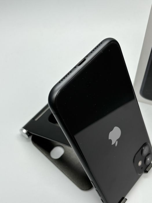 iPhone 11 - 64Gb - Stare IMPECABILA + Garantie