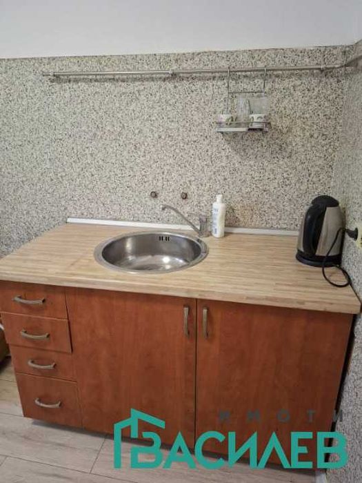 Продава 3-СТАЕН град София, Лагера