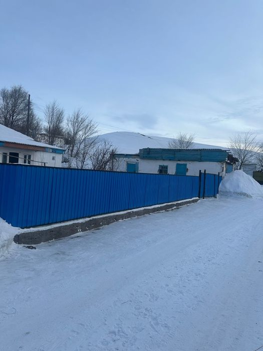 Үй сатылады 4 бөлмелі