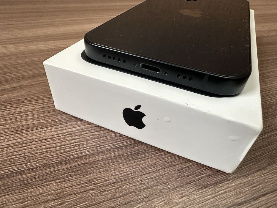 Айфон 13 256Gb 87% акум