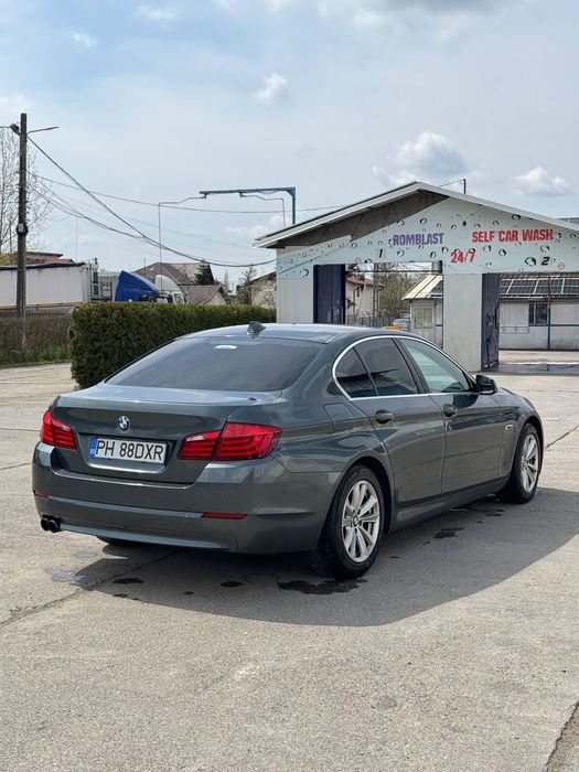 BMW Seria 5 F10 520d Carplay 3 butoane