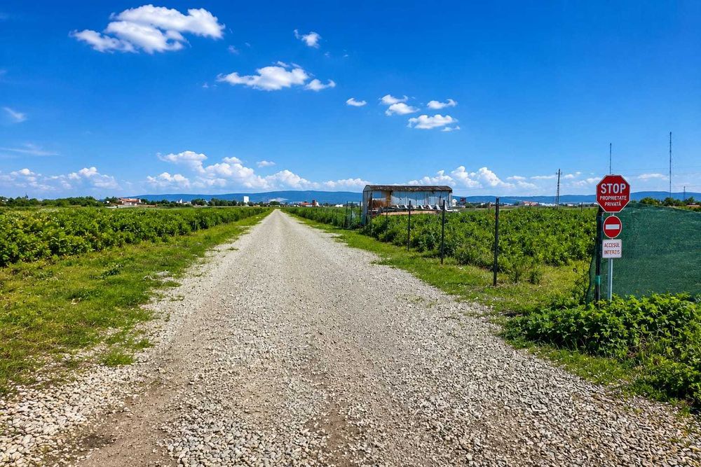 Teren / Parcela / Lot intravilan Brasov, Brasov 500 m2 + cota de drum