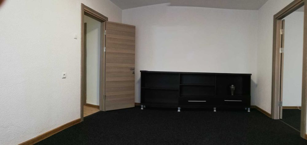 Apartament 2 camere de inchiriat  .Parter ,Ultracentral