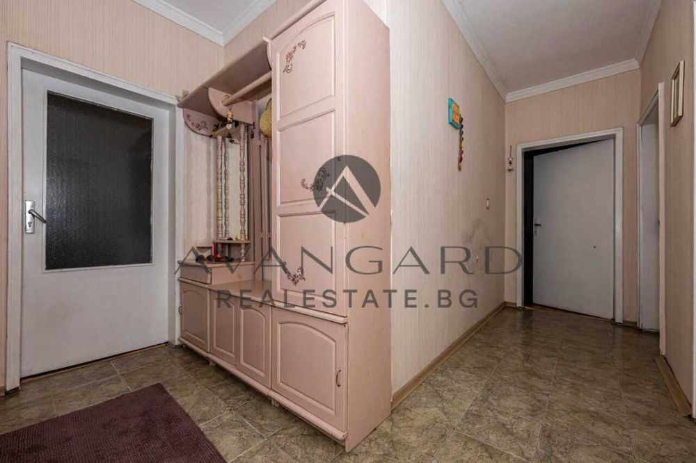 Продава се Многостаен апартамент в Пловдив, Център - 126 кв.м за 1540 €/кв.м - Снимка #6