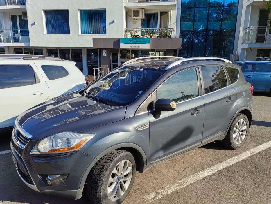 Продавам Ford Kuga