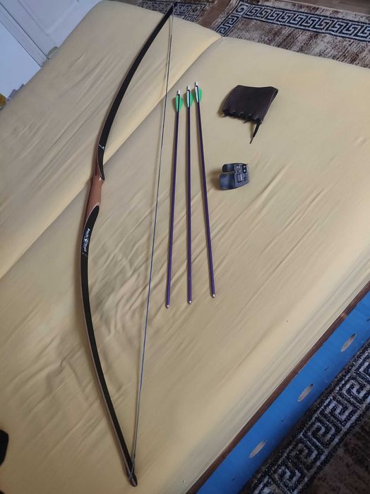 Arc tradițional black hawk