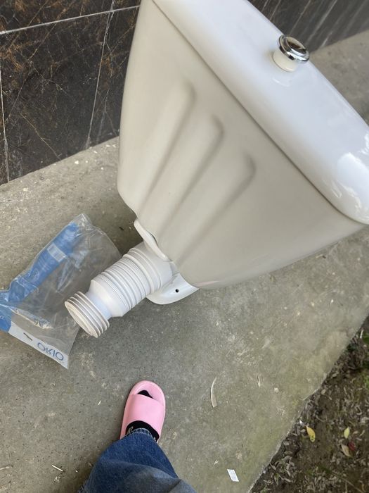 Продам унитаз в хорошом состаяние