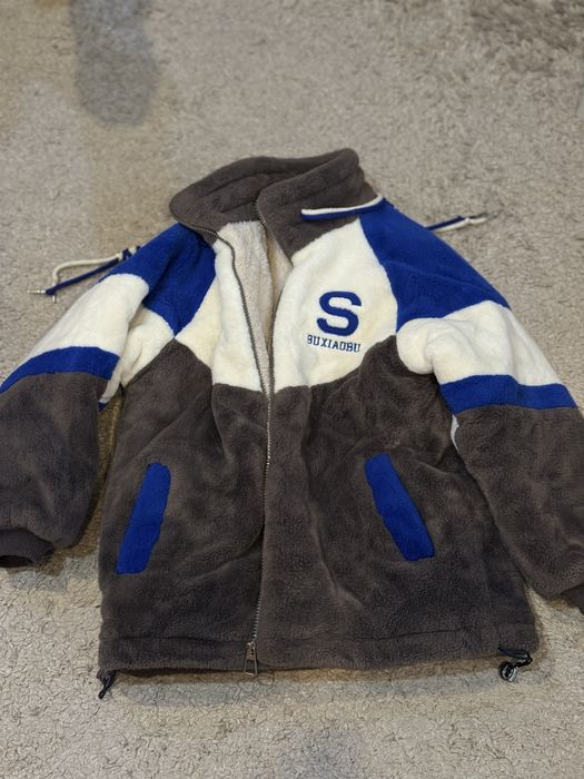 Куртка на девочку