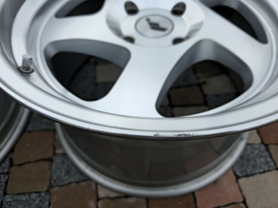 Japan Racing JR15 16 цола 4x108 9J