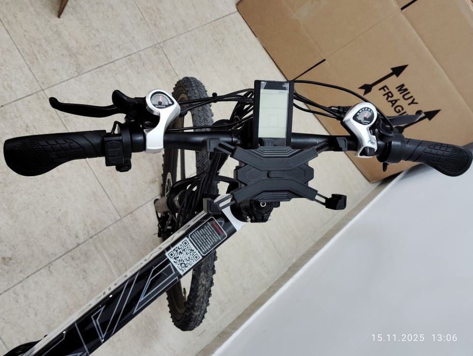 Bicicleta electrica pliabila.