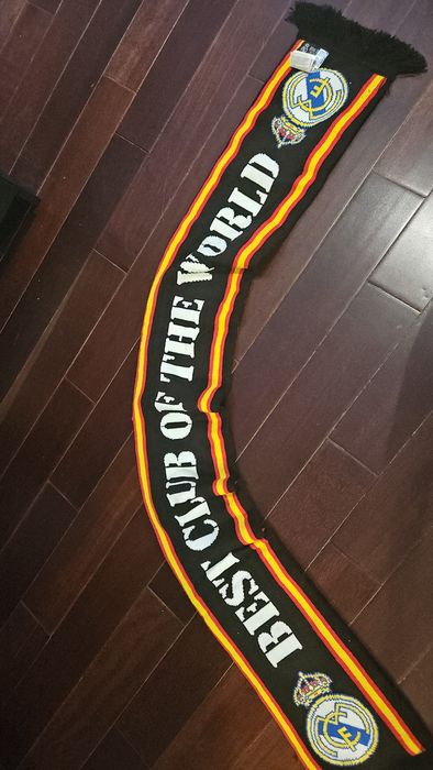 Черен Real Madrid шал