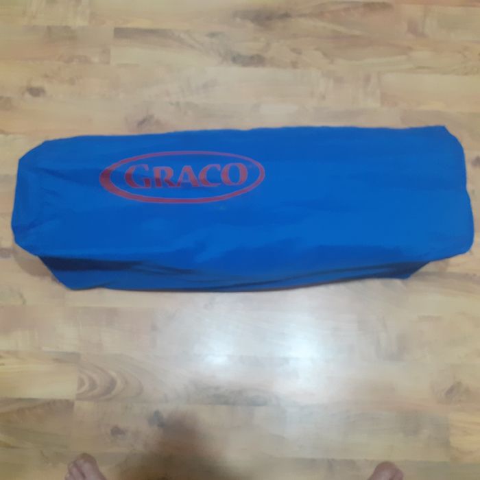 Pătuț pentru copii. Și cuier