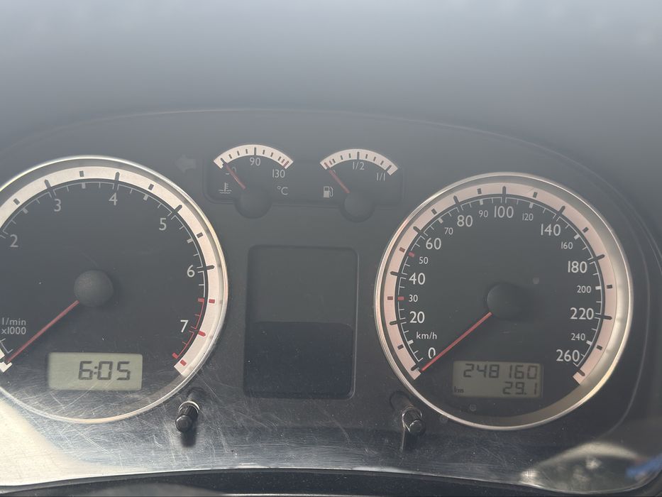 VOLKSWAGEN Golf 2002 — imagine 2