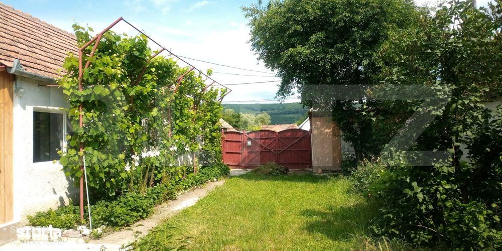 Casa de vanzare in comuna Homorod – liniste, confort si natura