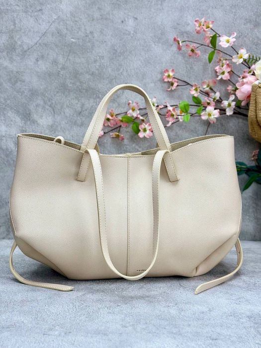 Genti Polene dama noi