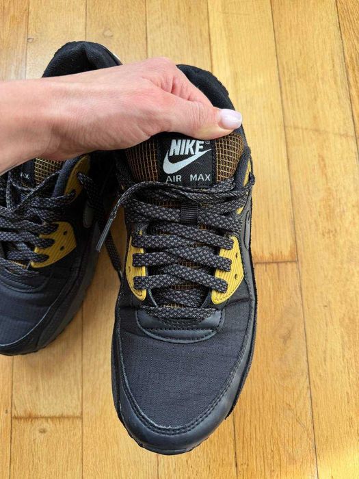 Маратонки Nike Air, номер 42 (отговарят на 41), стелка 26,5 см