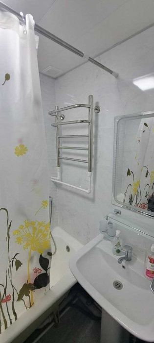 Башлык. Сдаётся 1-комнатная квартира переделанная в 2-комнатную