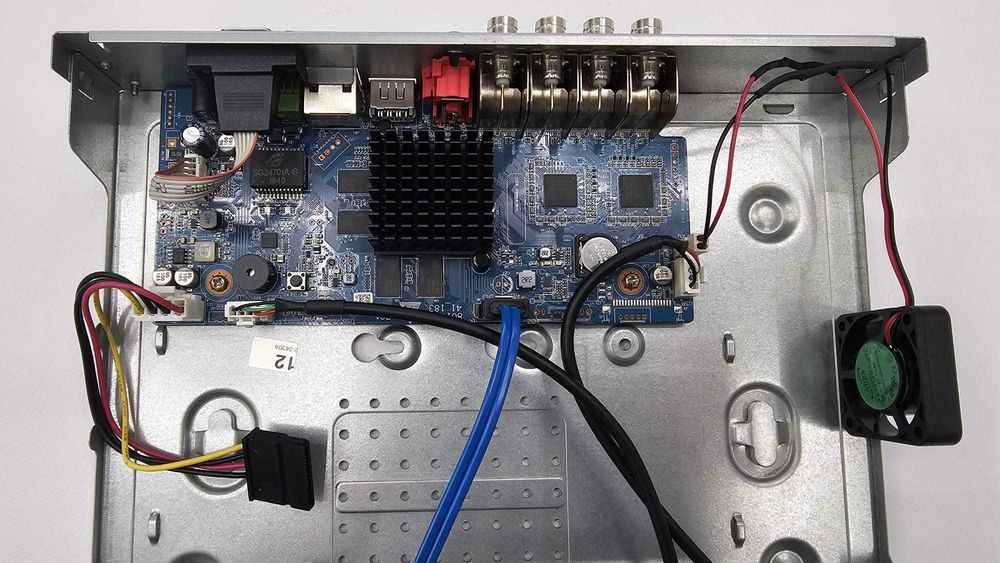 DVR/XVR - Digital Video Recorder 8ch Pentabrid (AI) + 4ch IP 4K Dahua
