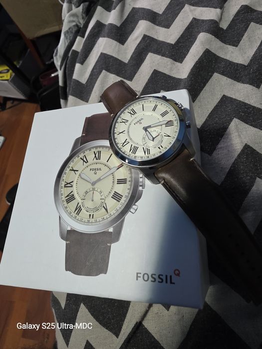 Vând ceas hybrid smart Fossil Q Grant