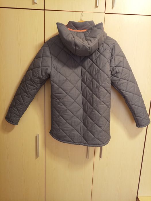 Canadiana(geaca)- unisex-Team- mărime S(36)- noua și nefolosita.