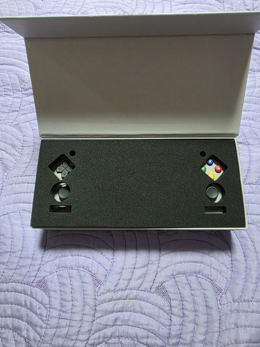 Consola portabila  Retroid poket G2