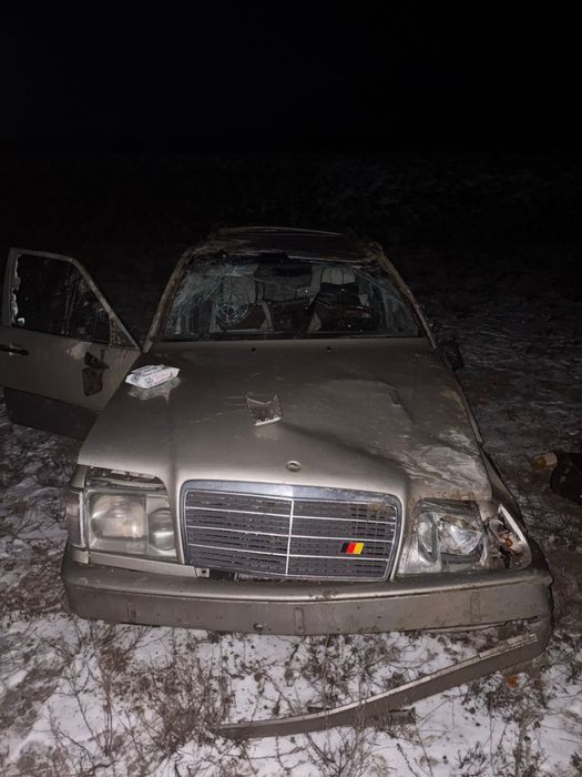 Мерседес 2.2 1995 аваринный