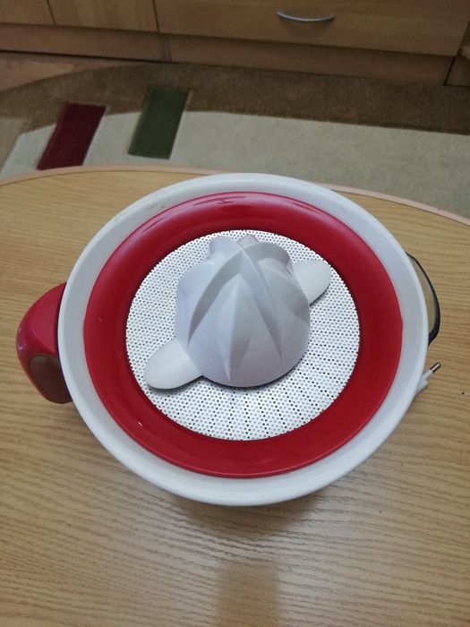 Соковыжималка MouLinex