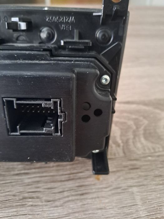 Управление за климатроник за Мерцедес  E  класа W 212