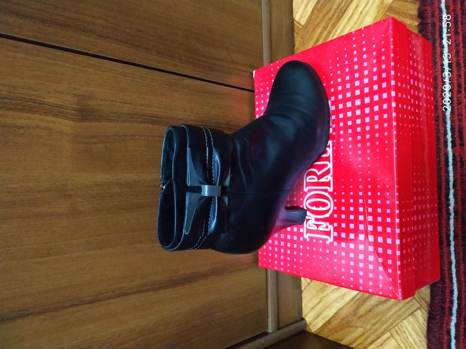 Полусапожки кожаные