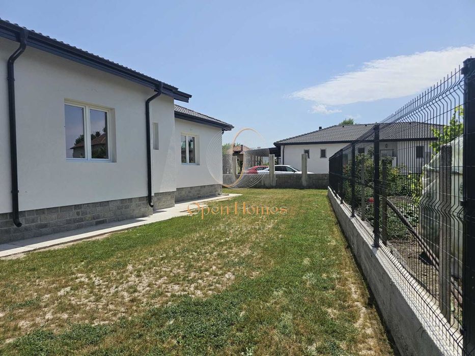 Продава се Къща в с. Крумово, Област Пловдив - 187 кв.м за 1418 €/кв.м - Снимка #2