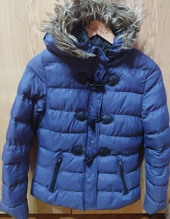 Fâș, mărime S,stare buna!Nu prezintă defecte.