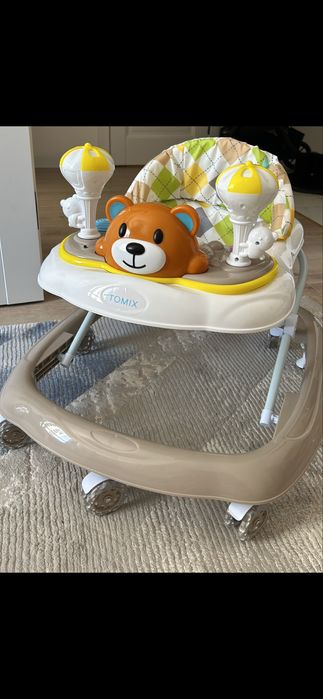 Ходунок Tomix.