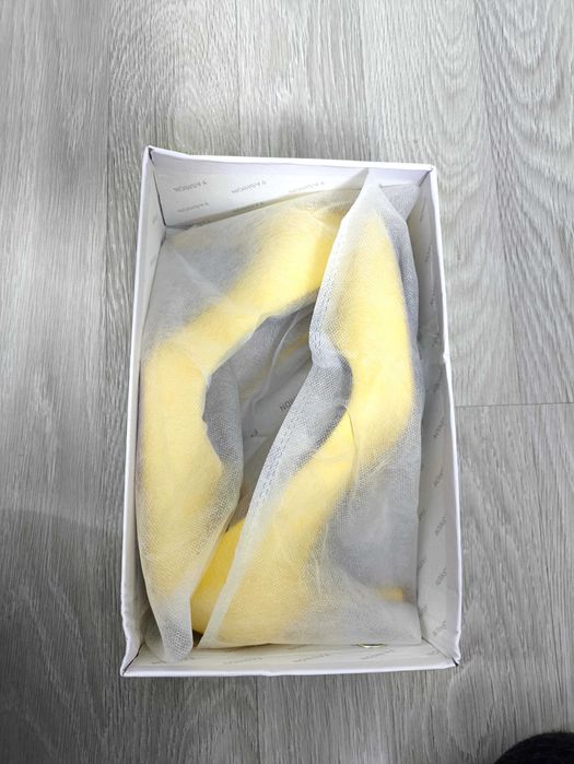 Туфли женские жёлтые