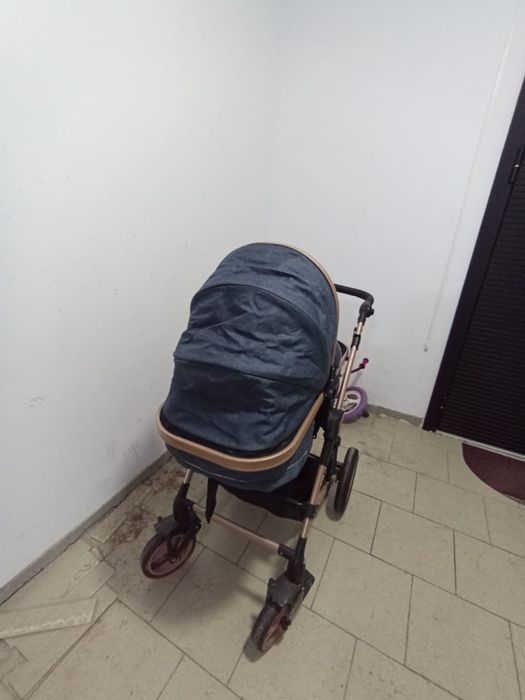 Продам детскую коляску