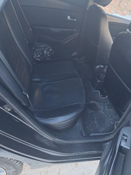 Продам машину kia rio