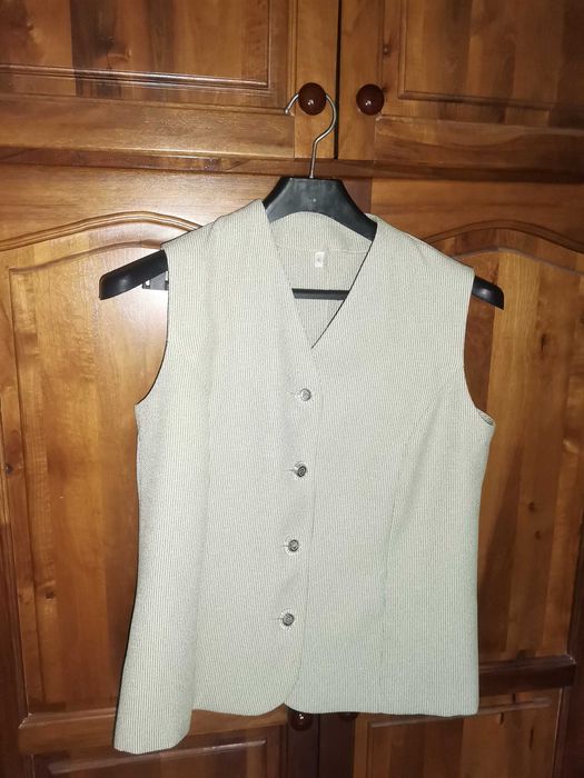 Дамски костюм 3 части