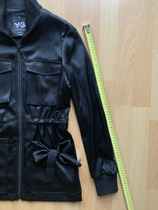 Geaca Y-3 neagra din satin