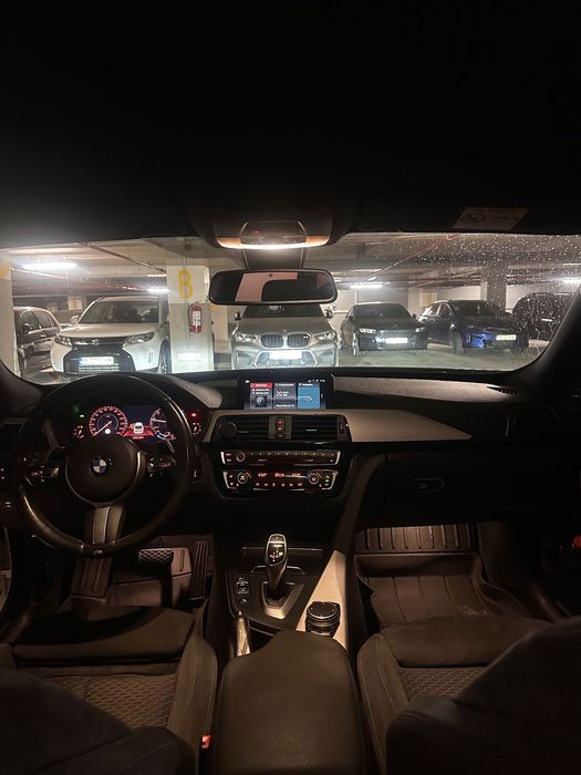 BMW Seria 3 Vand Bmw 330i Xdrive M Shadow Line