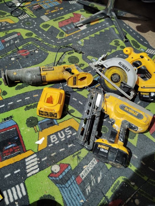 Vând set de walt