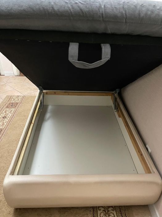 Мягкий  уголок 120000т